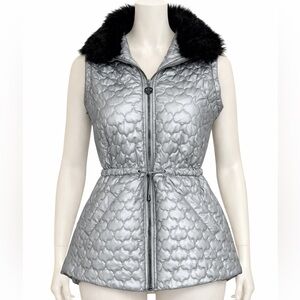 Three Hearts Silver Metallic Quilted Vest with Faux Fur-Women’s sz M